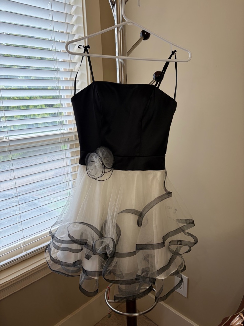 Faviana New York Black and White Tulle strapless Dress